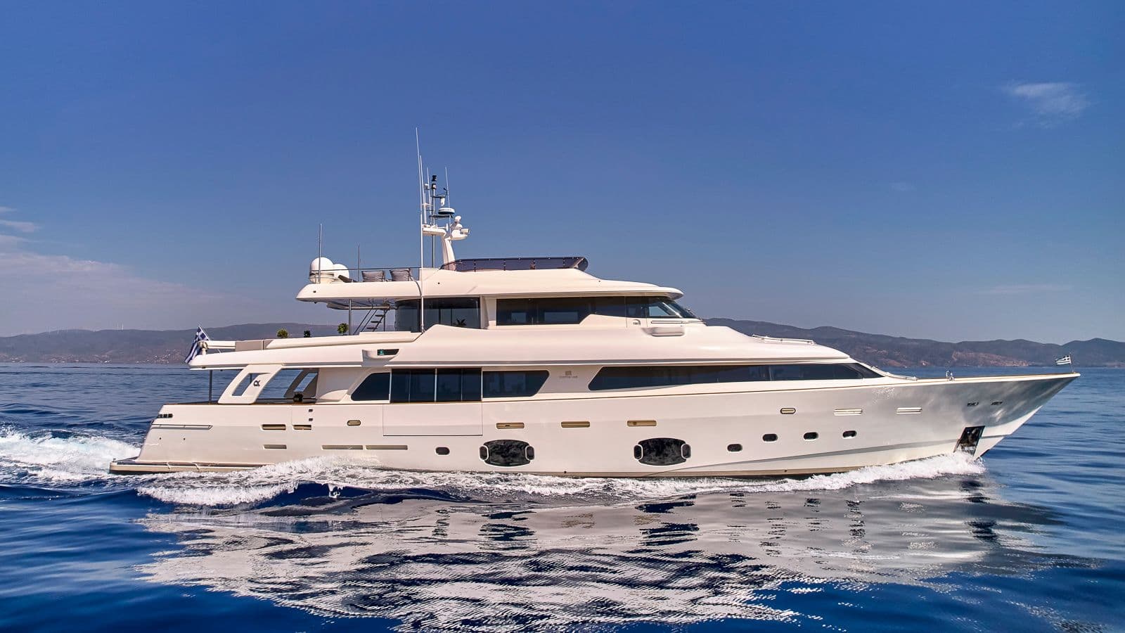 M/Y DALOLI, a 33 metre Custom Line motor yacht available for crewed charter in Greece
