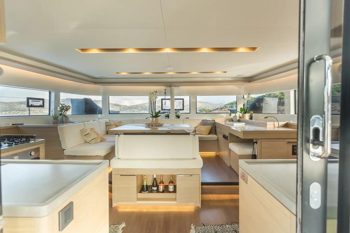 S/CAT Errant Vagabond — charter yacht in Greece, image 5