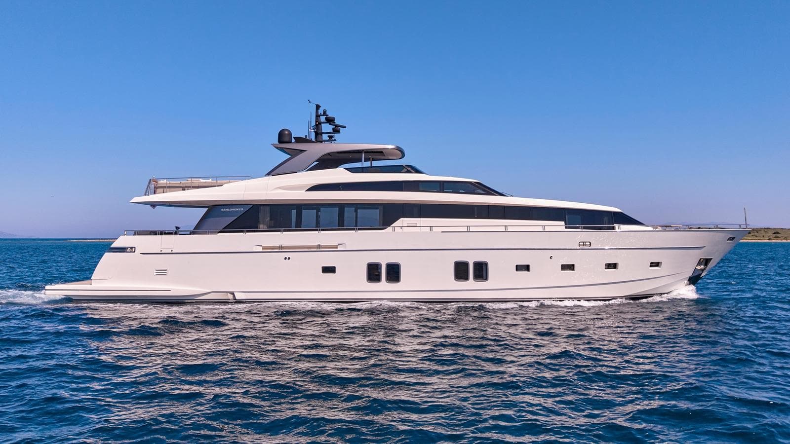 M/Y WOMBAT, a 32 metre Sanlorenzo motor yacht available for crewed charter in Greece