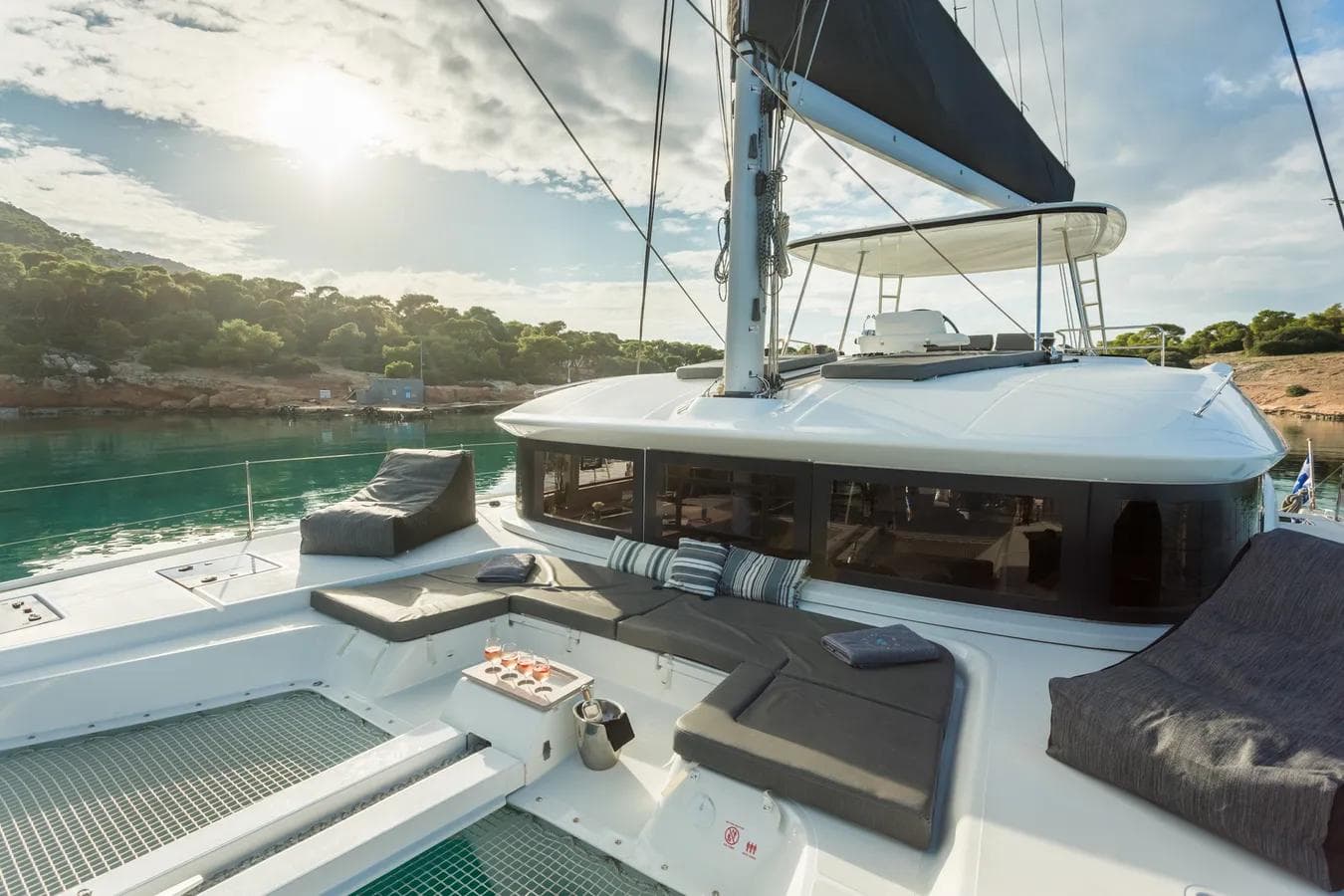 S/CAT Errant Vagabond Lagoon 51 — Sailing Catamaran in Greek Waters — luxury yacht charter Greece