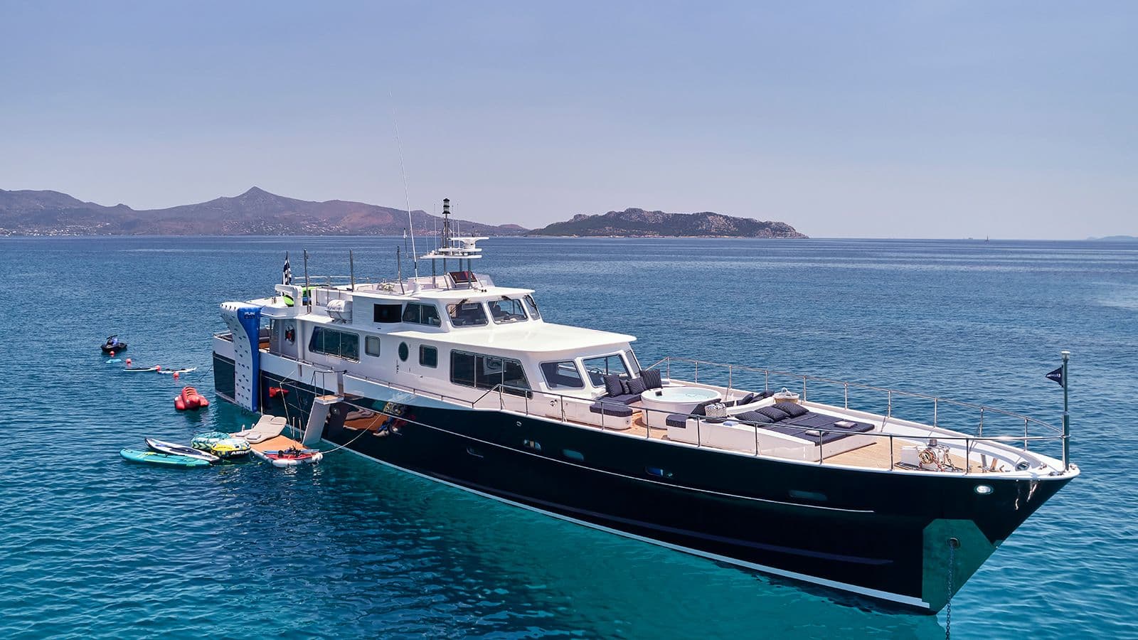 M/Y ALAYA, a 33 metre Lürssen motor yacht available for crewed charter in Greece